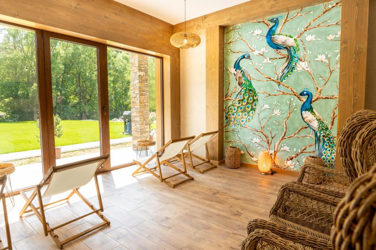 Apartamenty Mariza Szczawnica Jaworki: Mountain Retreat with Heated Pool & Sauna Exterior photo