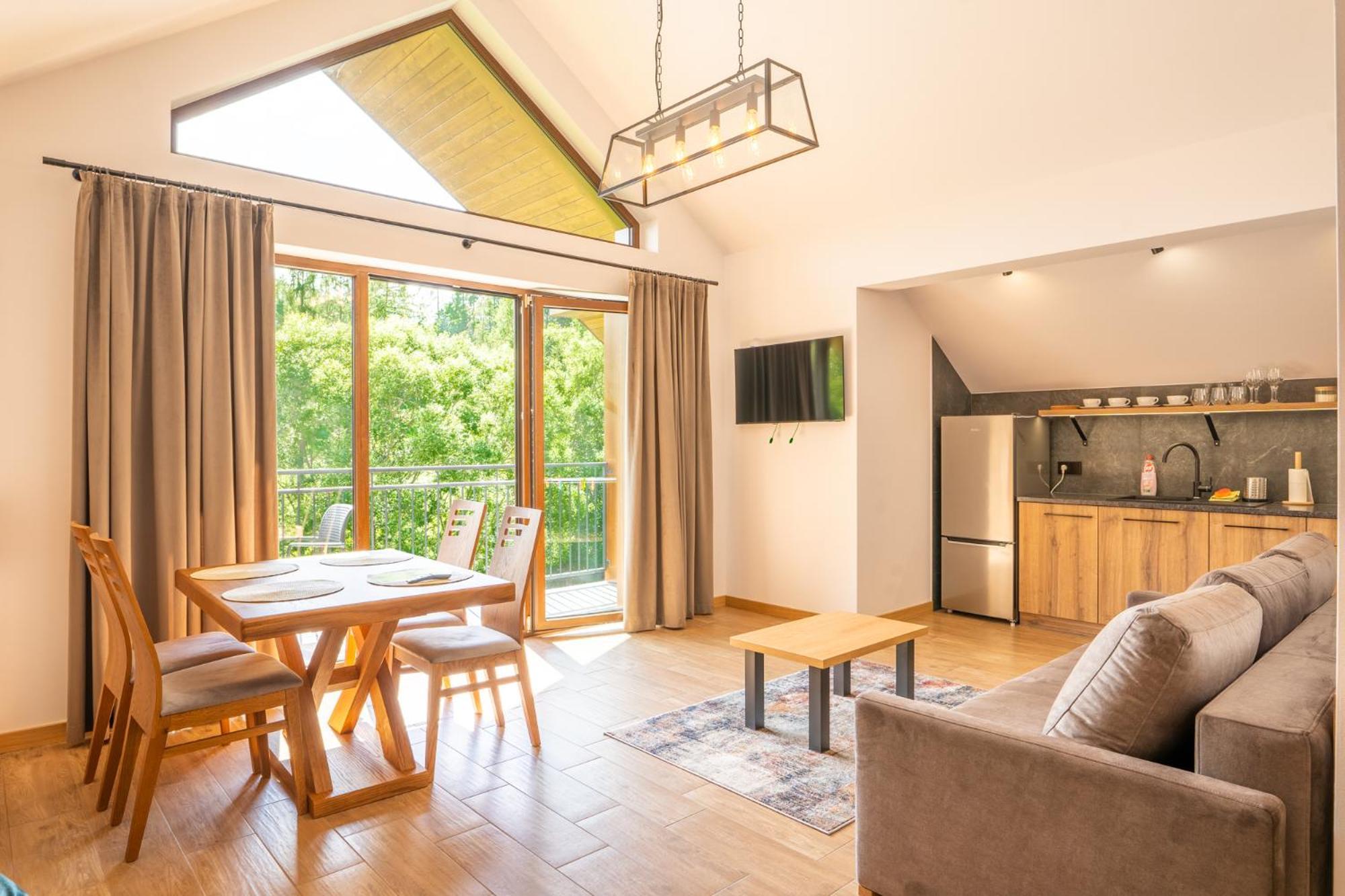 Apartamenty Mariza Szczawnica Jaworki: Mountain Retreat with Heated Pool & Sauna Exterior photo